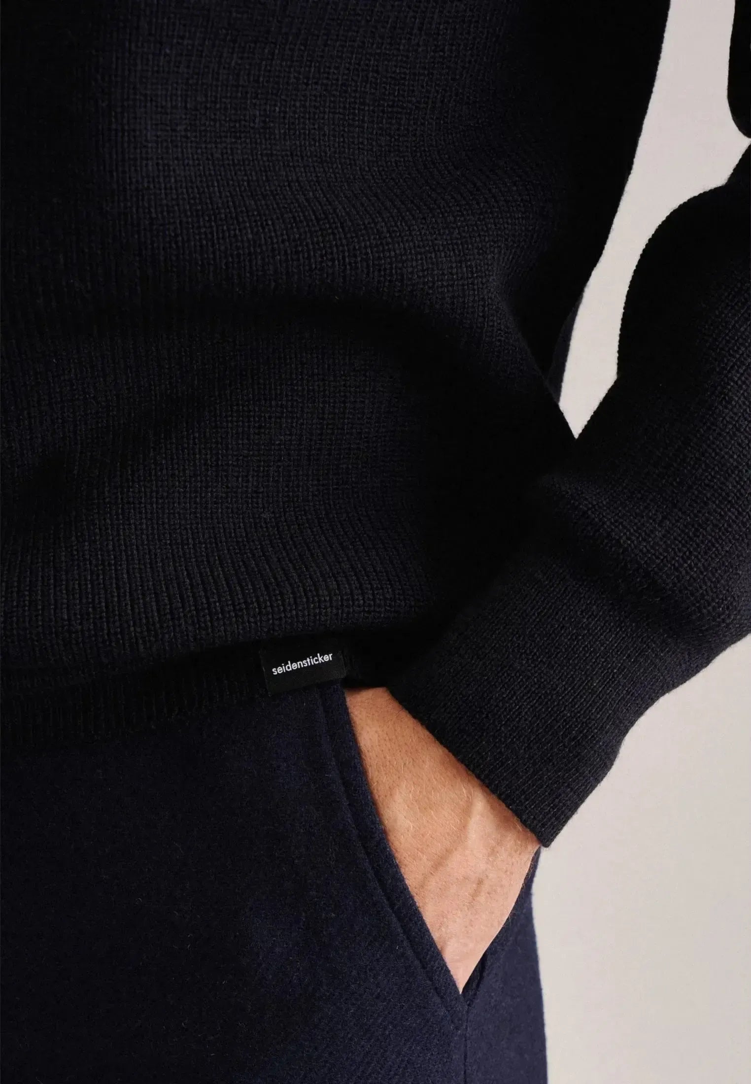 Merino Wool Stand Collar 1/4 Zip Knit Dark Blue-seidensticker uk