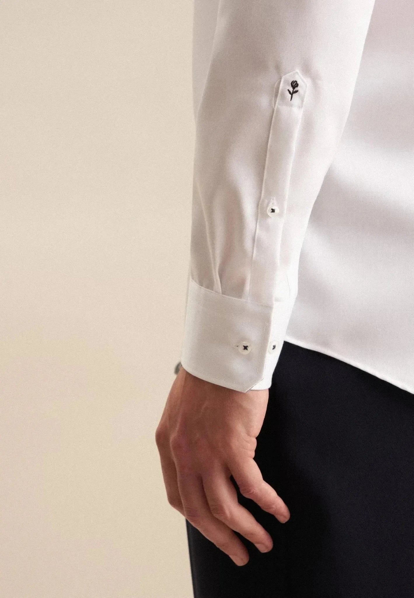 Seidensticker Regular Fit No Iron Business Kent Contrast Patch Business Shirt White - 01.147200-01-38 - seidensticker.co.uk