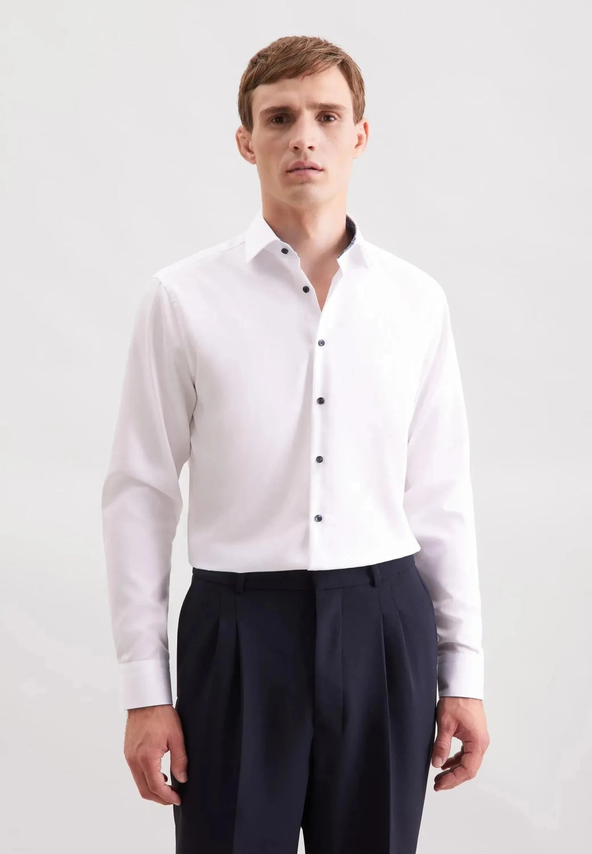 Seidensticker Regular Fit No Iron Contrast Patched Kent Collar Business Shirt White