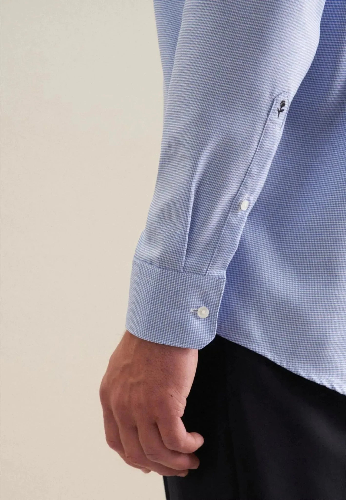 Seidensticker Regular Fit No Iron New Kent Structured Business Shirt Light Blue - 01.141960-13-38 - seidensticker.co.uk