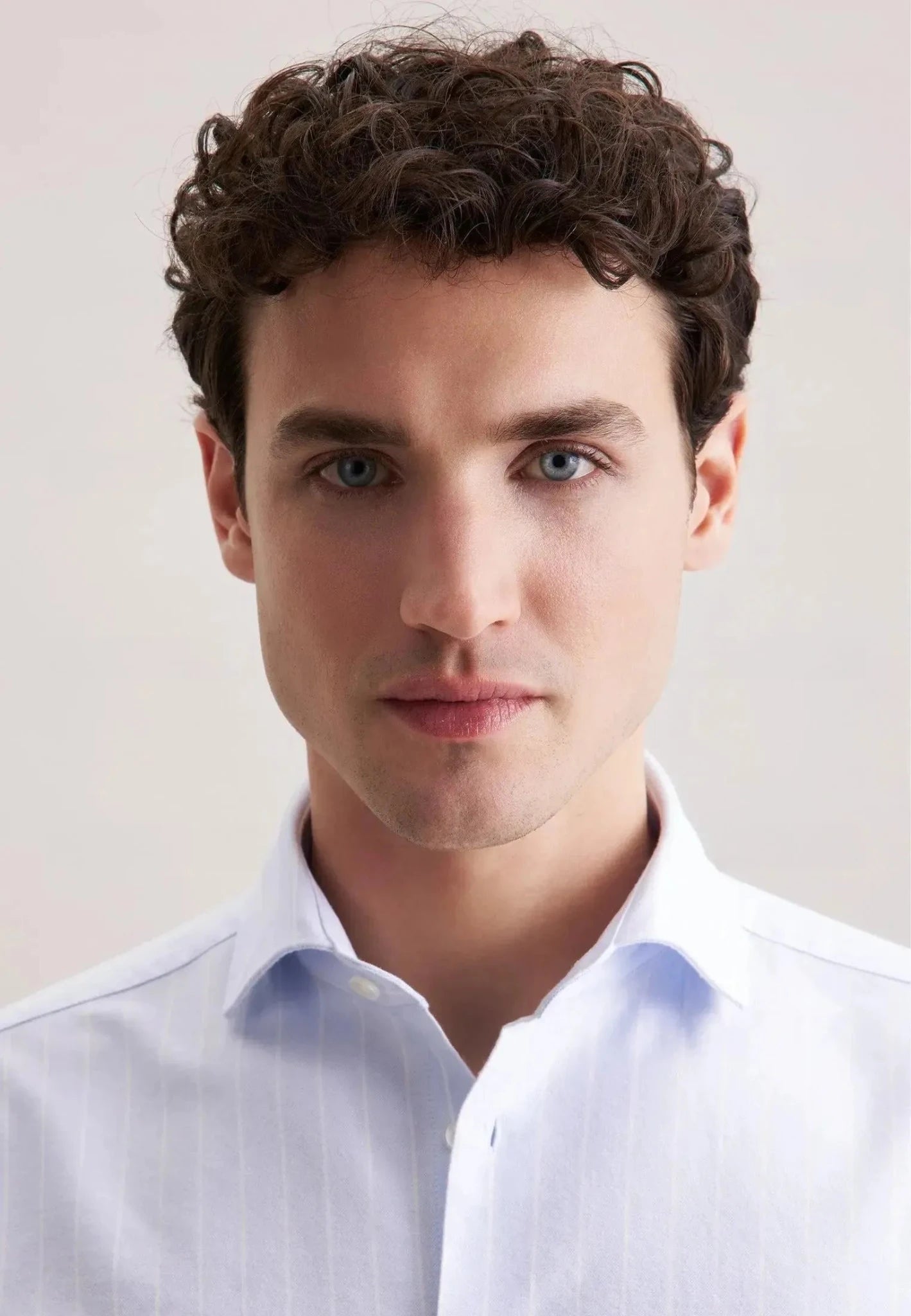 Seidensticker UK - Regular Fit Spread Kent Striped Oxford Shirt Light Blue - 01.845574-10-38