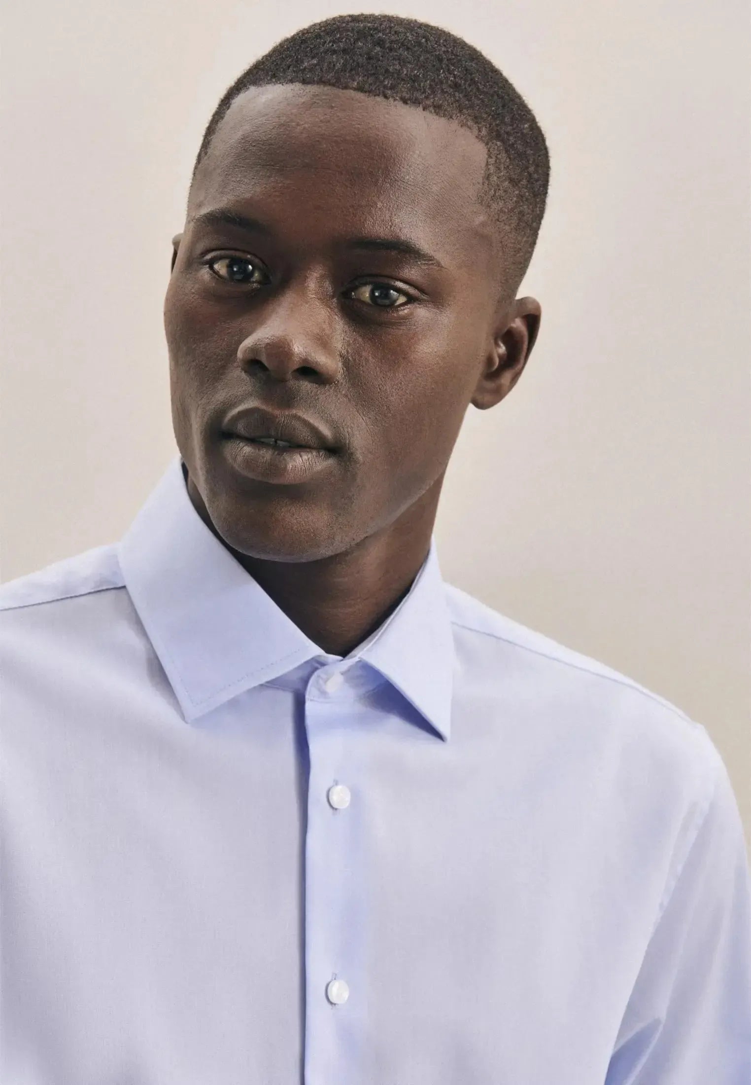 Shaped Fit No Iron Kent Collar Business Shirt Light Blue-seidensticker uk