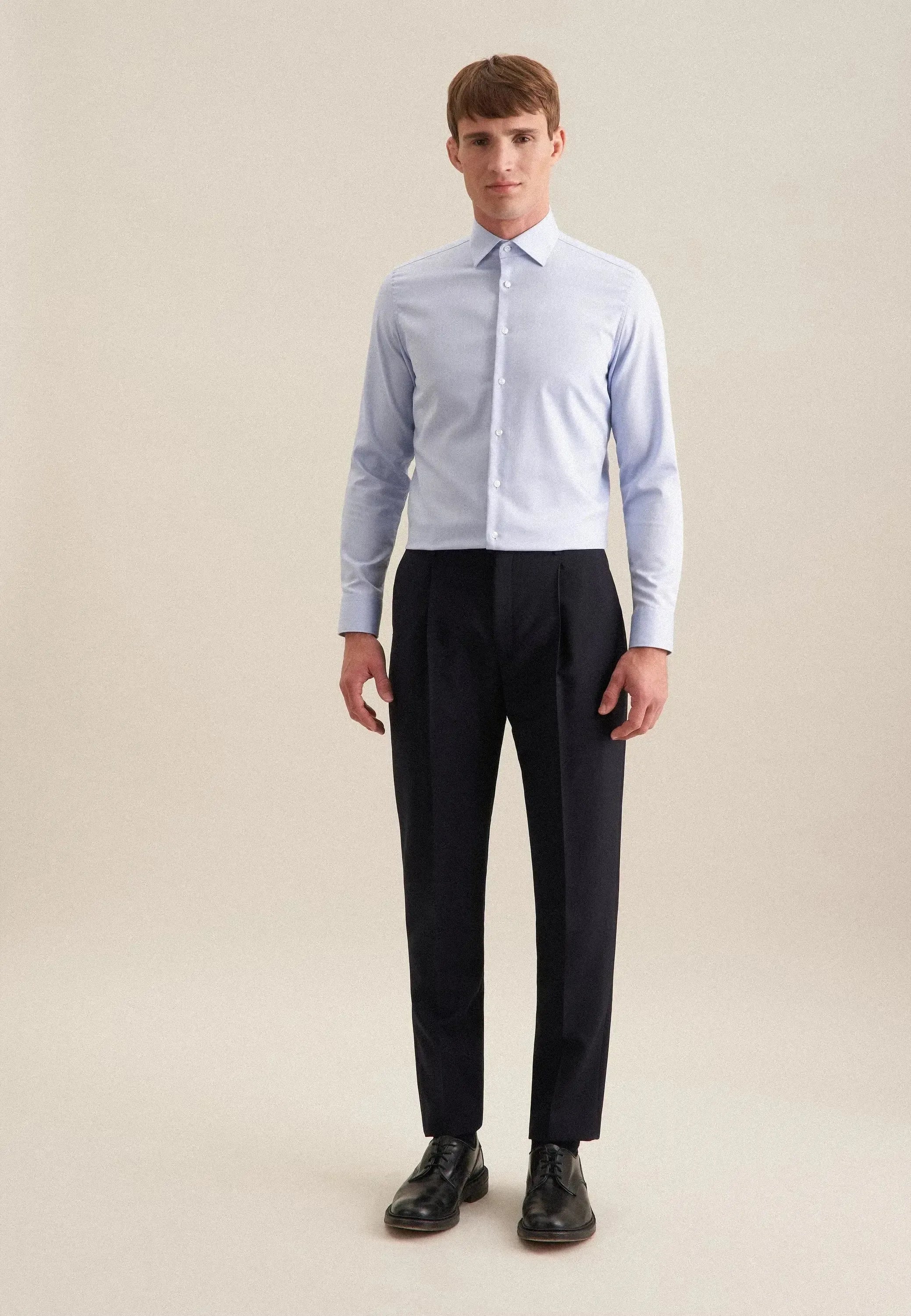 Shaped Fit No Iron New Kent Business Shirt Light Blue-seidensticker uk