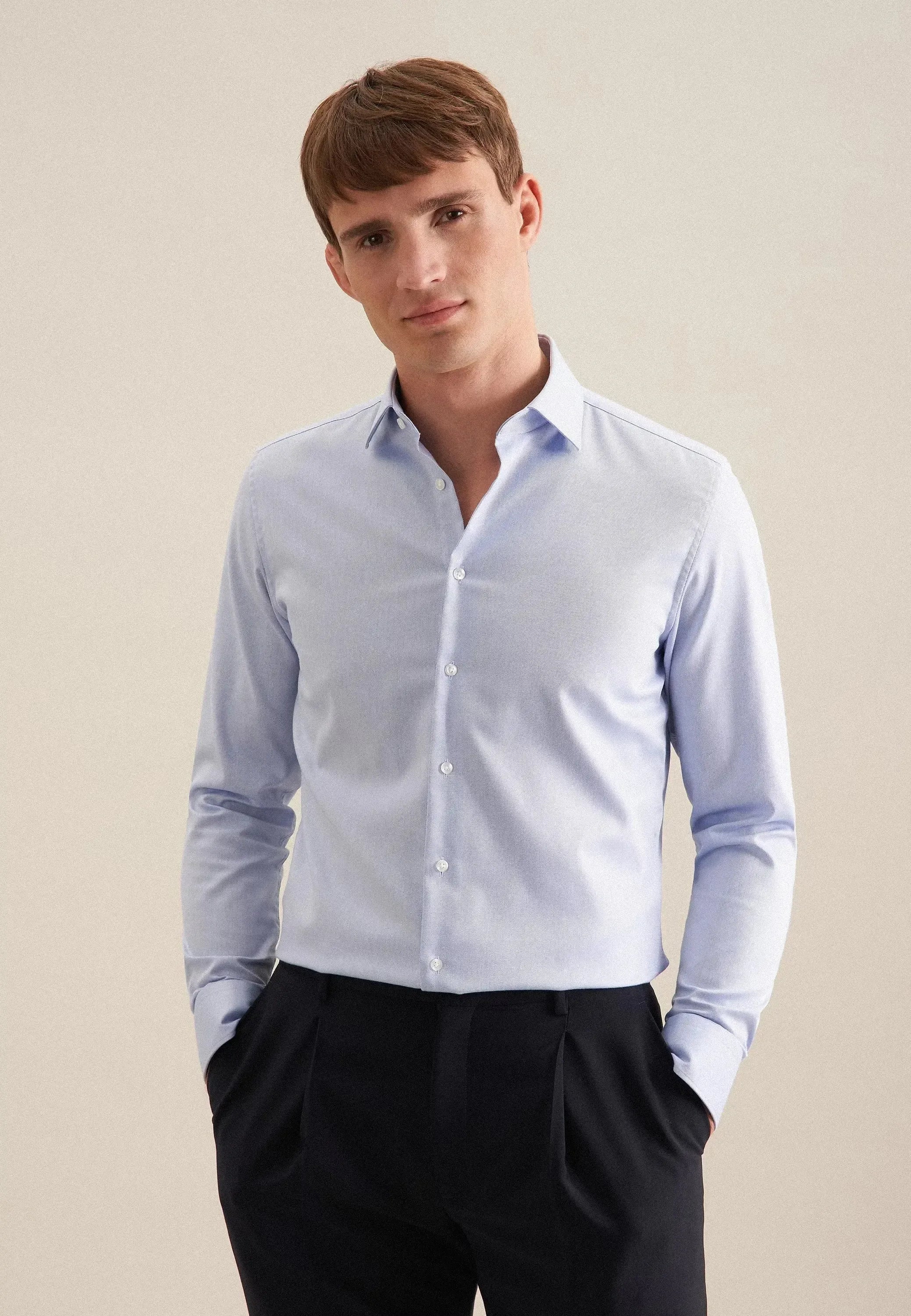 Shaped Fit No Iron New Kent Business Shirt Light Blue-seidensticker uk