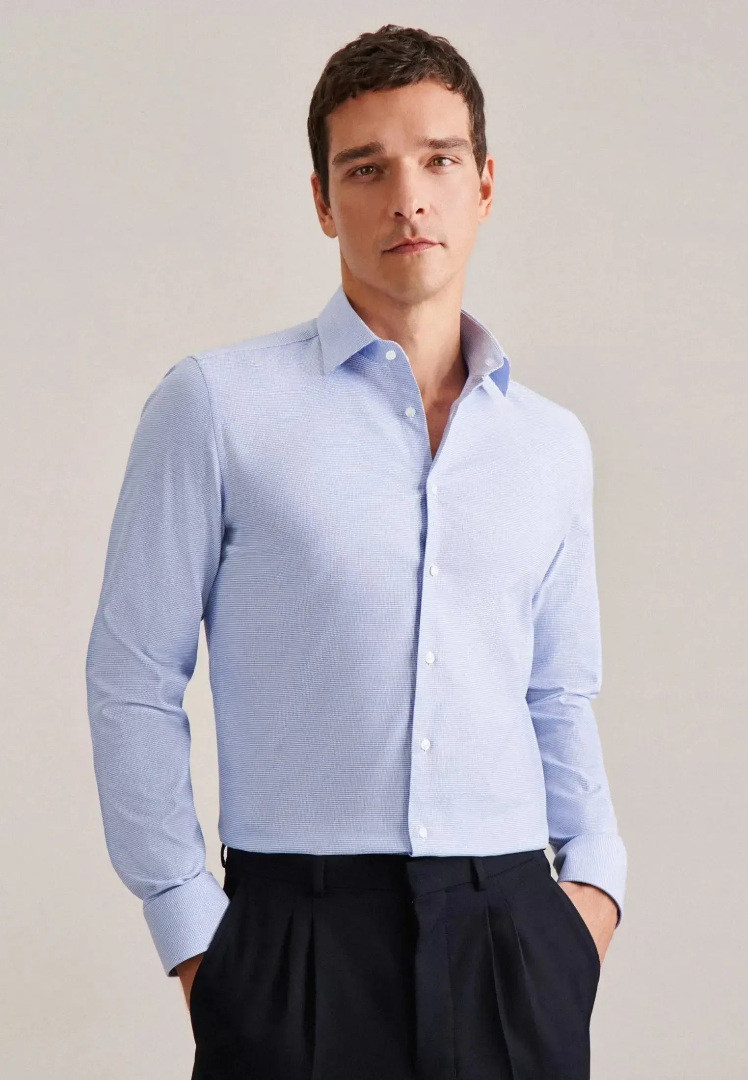 Shaped Fit No Iron New Kent Structured Business Shirt Light Blue-seidensticker uk