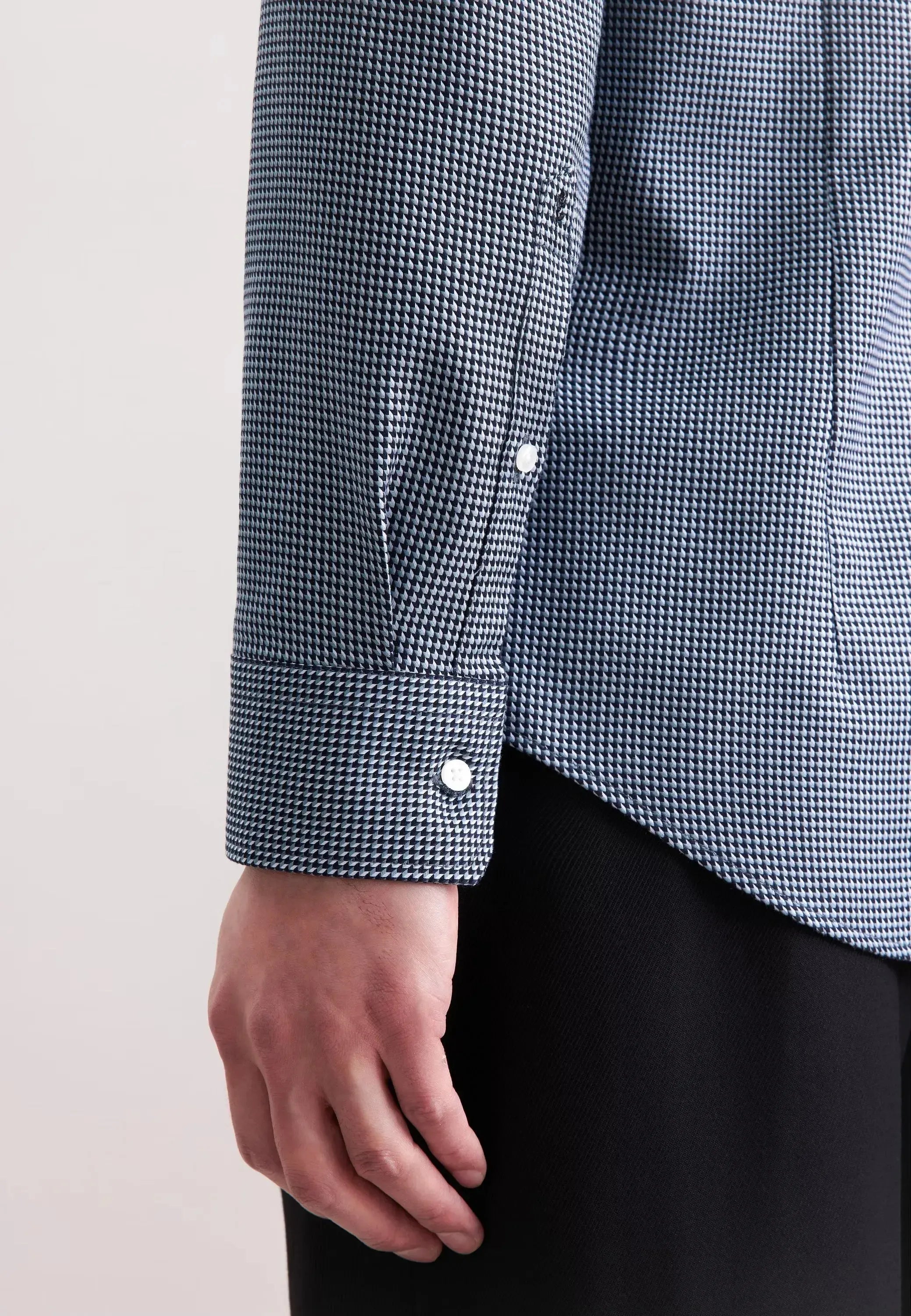Slim Fit No Iron Spread Kent Pepita Business Shirt Dark Blue-seidensticker uk
