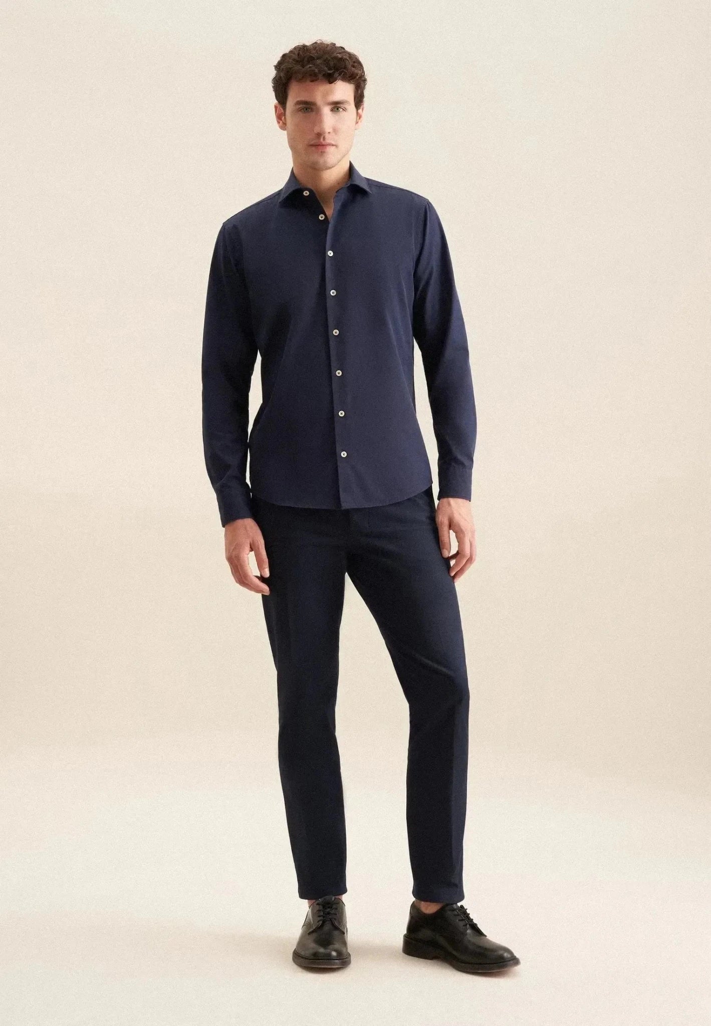 Seidensticker UK - Regular Fit Spread Kent Casual Shirt Dark Blue - 01.145031-18-38