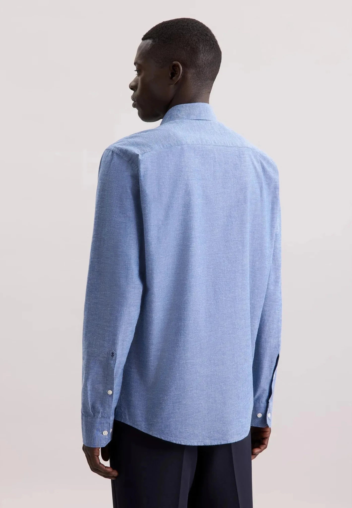 Seidensticker Regular Fit Button Down Linen Blend Chambray Shirt Mid Blue - 01.146702-16-38 - seidensticker.co.uk