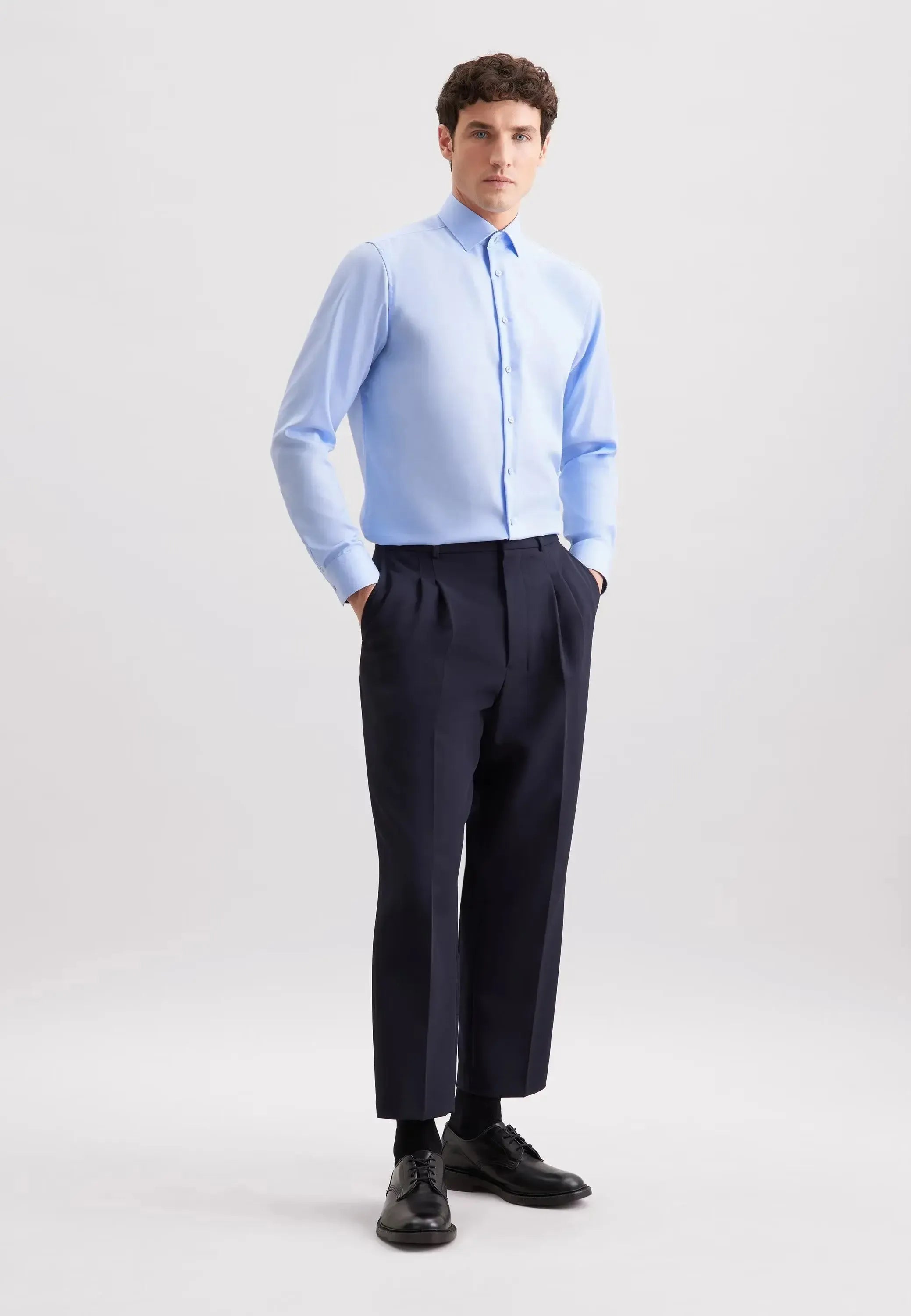 Regular Fit No Iron Contrast Patched Kent Collar Business Shirt Light Blue-seidensticker uk