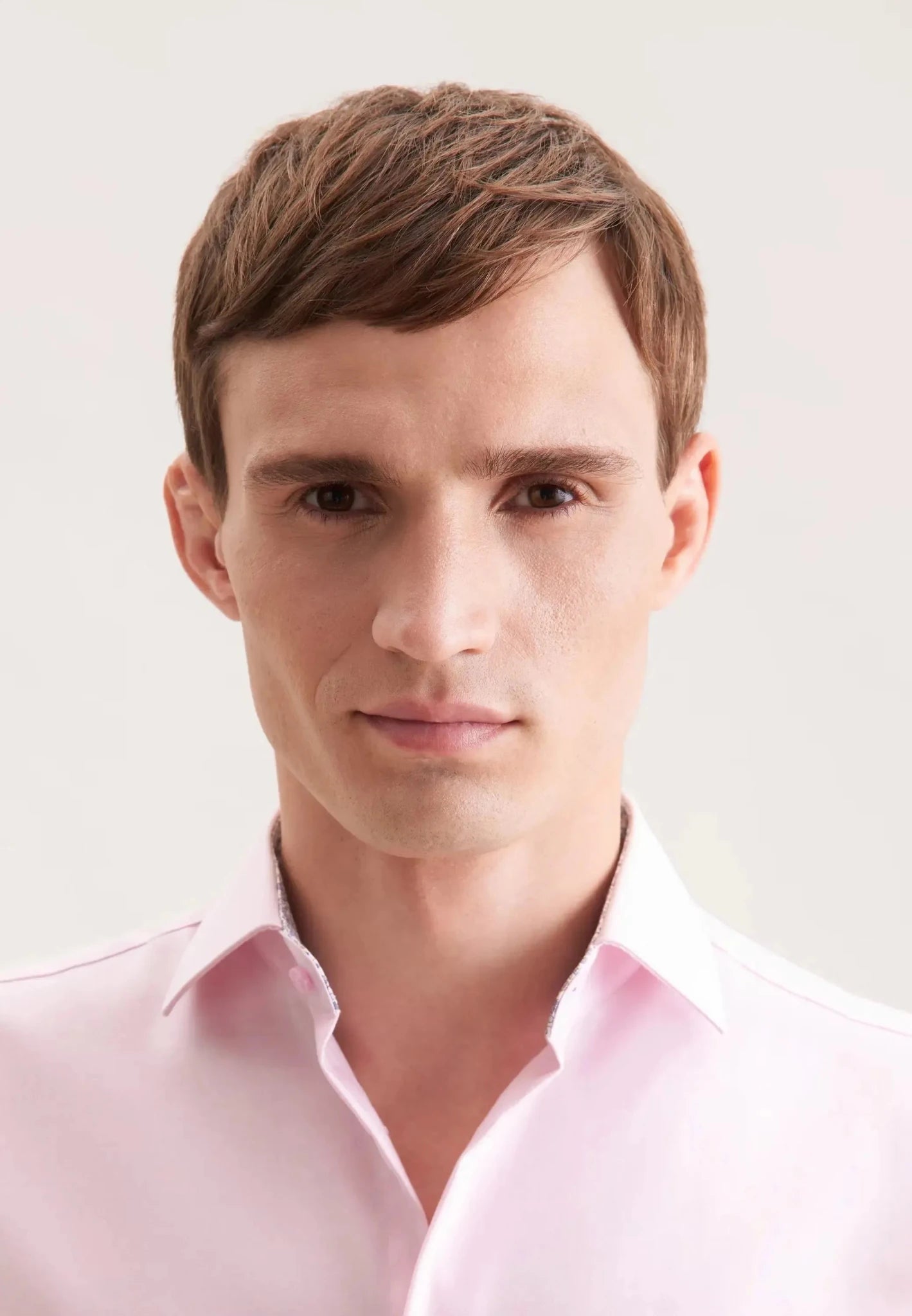 Seidensticker Regular Fit No Iron Contrast Patched Kent Collar Business Shirt Pink - 01.845535-42-38 - seidensticker.co.uk