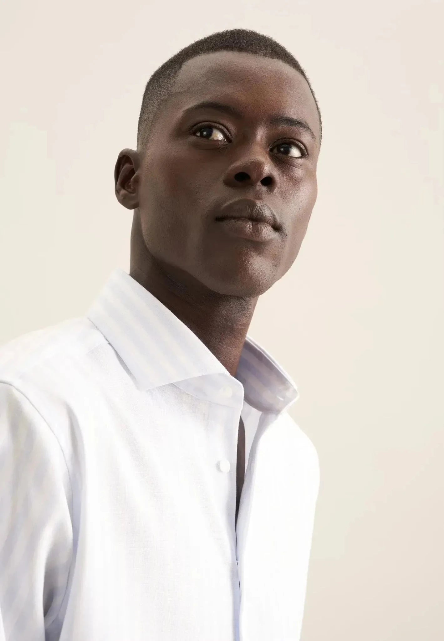 Seidensticker Regular Fit No Iron Spread Kent Structured Stripe Business Shirt Light Blue - 01.146087-10-37 - seidensticker.co.uk