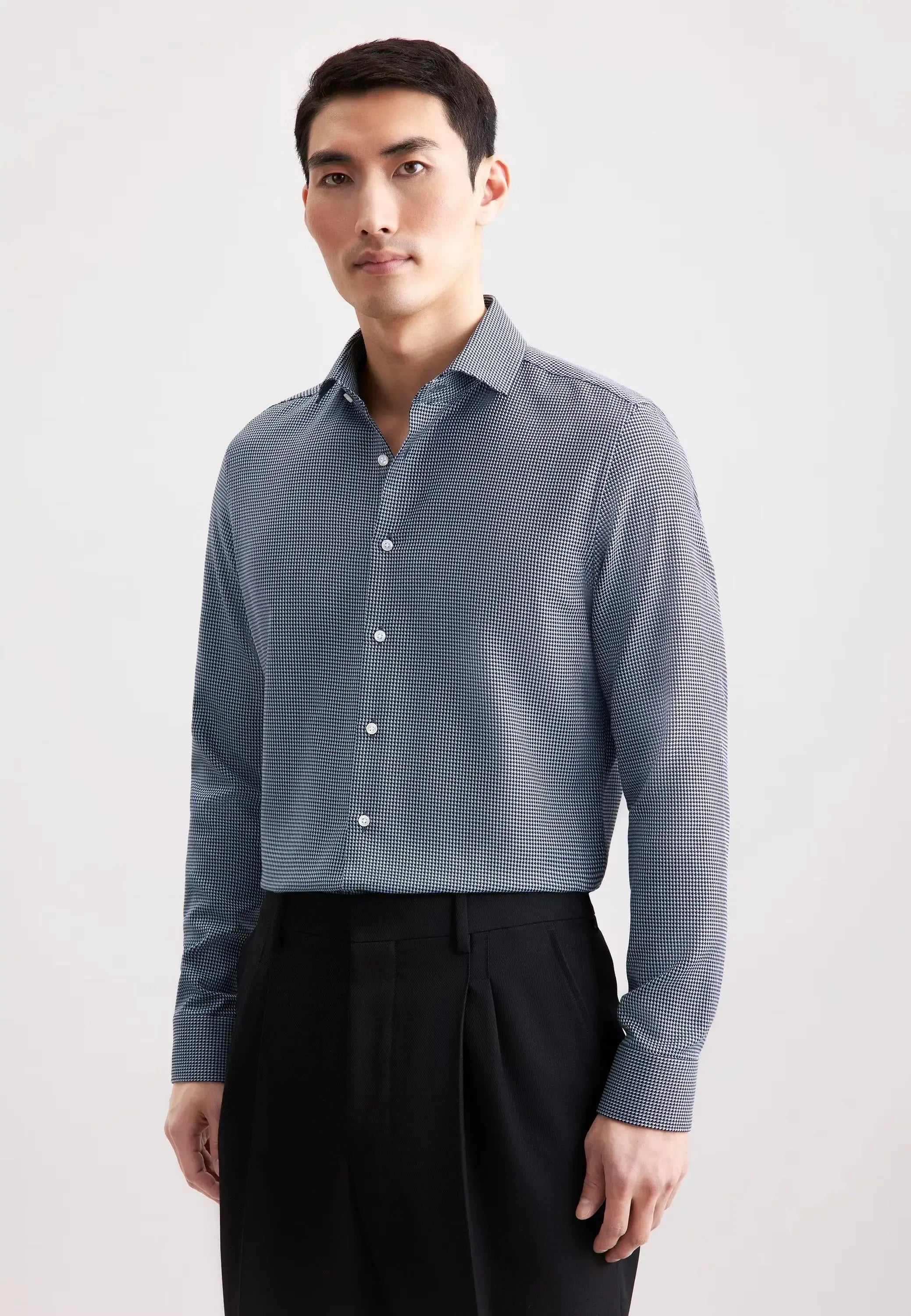 Slim Fit No Iron Spread Kent Pepita Business Shirt Dark Blue-seidensticker uk